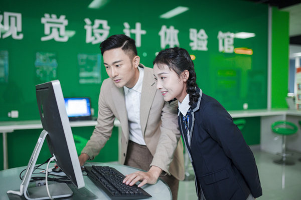 想學習平面設計，還沒有基礎，怎么辦？